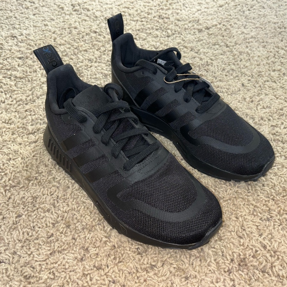 Black adidas Originals Multix Men’s Size 6
